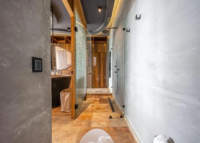 Oceanfront 3br Luxury Maiim Tankah With Pool & Gym * Tulum